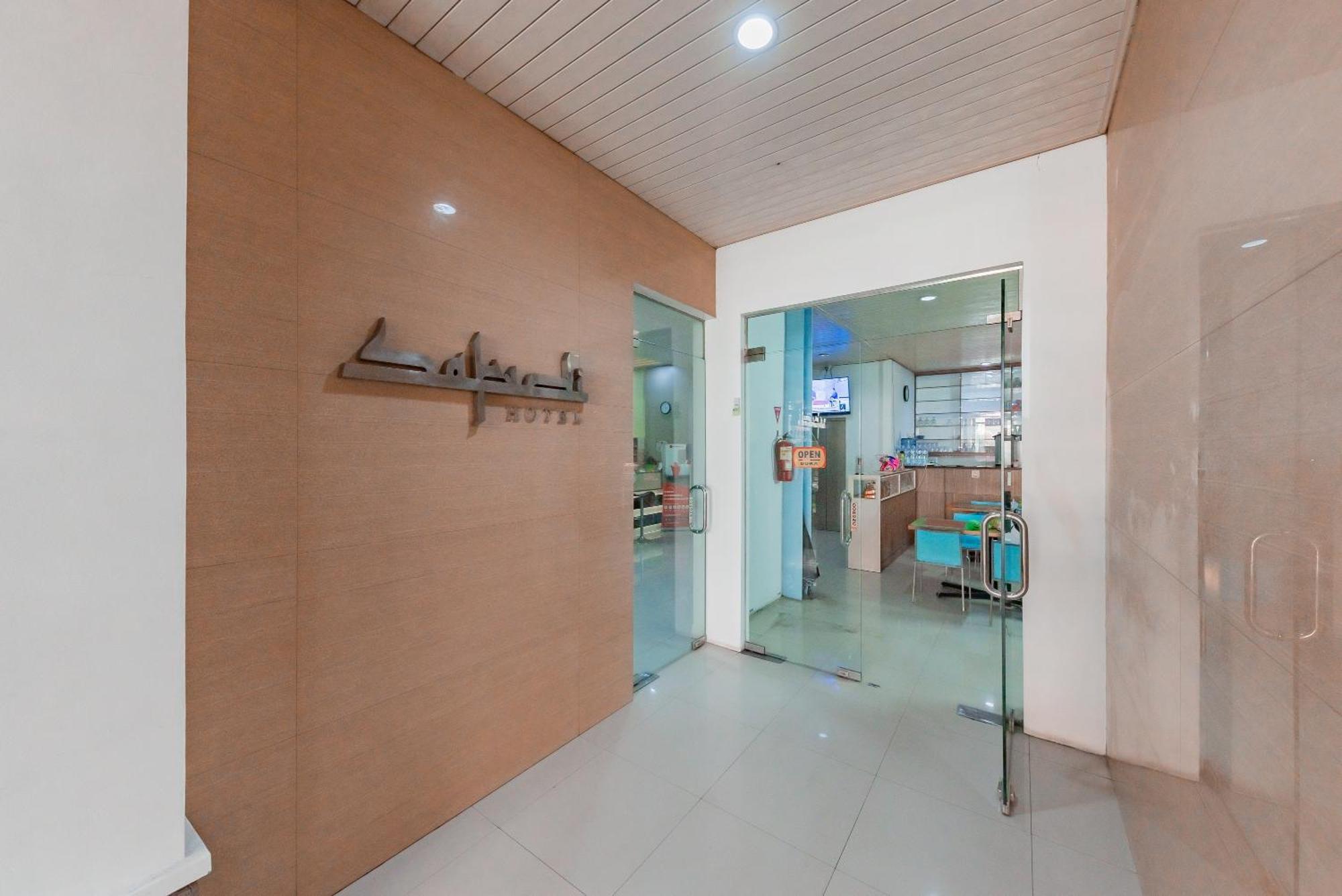 מלון Reddoorz Near Pasar Baru בנדונג מראה חיצוני תמונה
